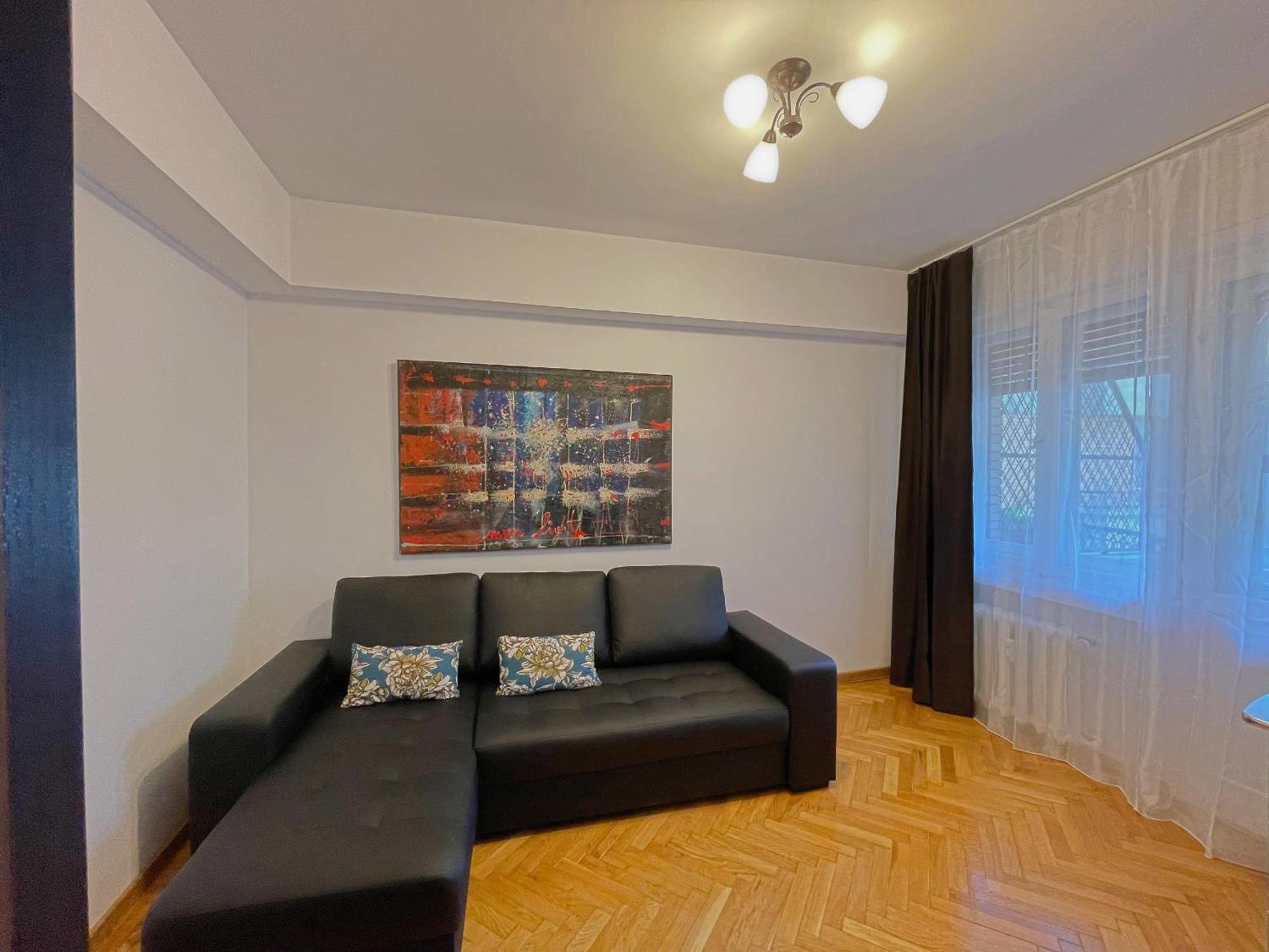 Relax Old Town Apartment Oradea Buitenkant foto